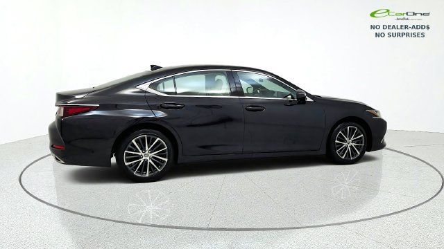 Used 2025 Lexus ES 350 w/ Premium Package FWD image 9
