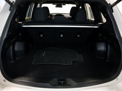 Used 2025 Subaru Forester Premium image 14