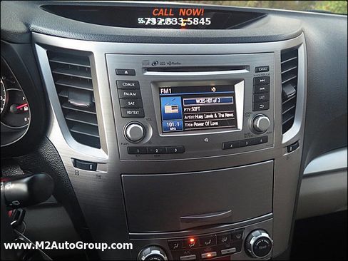 Used 2014 Subaru Outback 2.5i Premium AWD/4WD image 16