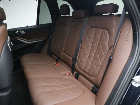 Used 2024 BMW X5 xDrive50e w/ Executive Package AWD/4WD image 20