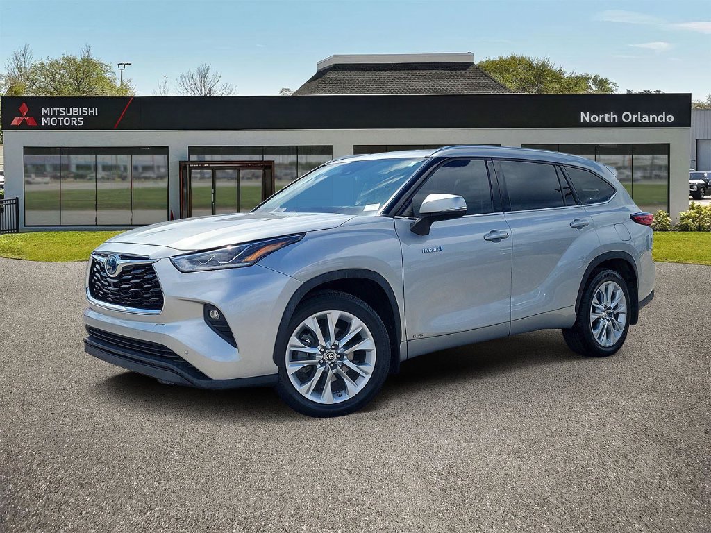 Used 2020 Toyota Highlander Limited AWD/4WD image 1