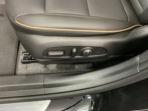 New 2025 Buick Envista Avenir image 13