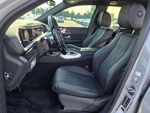 Used 2024 Mercedes-Benz Maybach GLS 600 4MATIC image 13