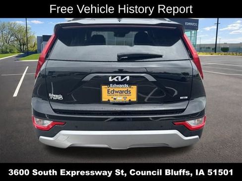 Used 2023 Kia Niro EX FWD image 5