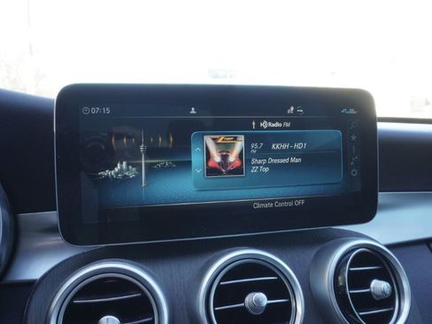 Used 2020 Mercedes-Benz C 300 Sedan image 19