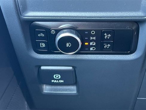 Used 2024 Ford F150 XLT w/ Mobile Office Package image 29