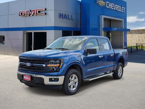 Used 2025 Ford F150 XLT w/ Equipment Group 301A Standard AWD/4WD image 3