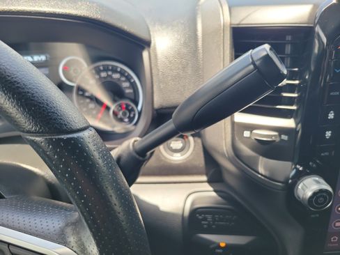 Used 2025 RAM 3500 Tradesman AWD/4WD image 33