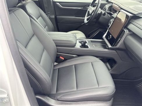 Certified 2024 GMC Acadia Elevation w/ Black Edition AWD/4WD image 27