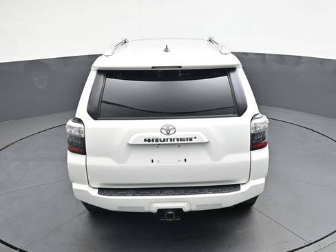 Used 2016 Toyota 4Runner SR5 Premium AWD/4WD image 25