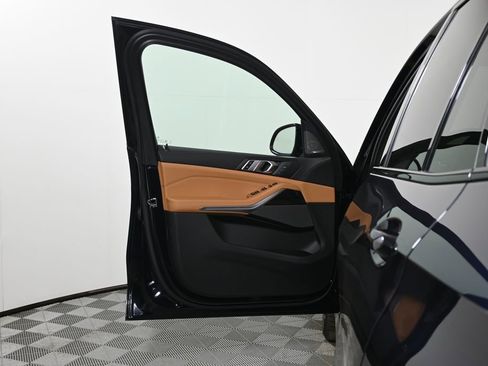 New 2026 BMW X5 xDrive40i w/ M Sport Package image 28