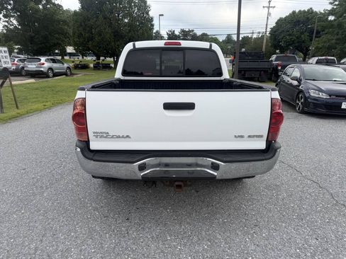 Used 2008 Toyota Tacoma 4x4 Double Cab image 4