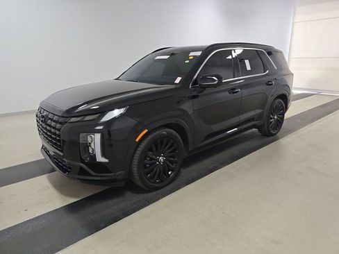 Used 2024 Hyundai Palisade Calligraphy AWD/4WD image 3