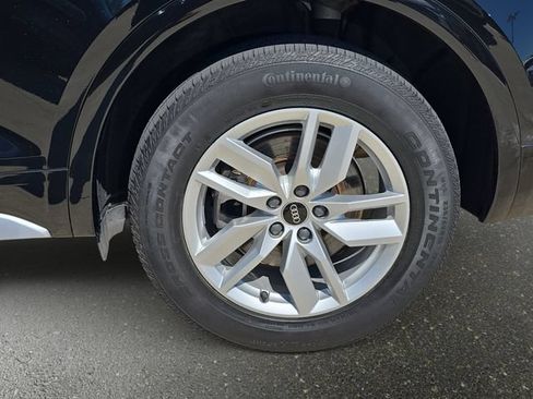 Used 2023 Audi Q5 2.0T Premium w/ Convenience Package AWD/4WD image 37