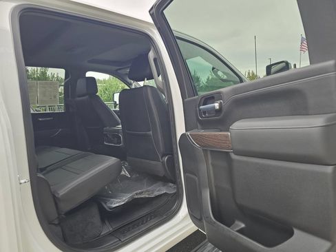 Used 2021 GMC Sierra 3500 Denali w/ Denali Ultimate Package AWD/4WD image 15