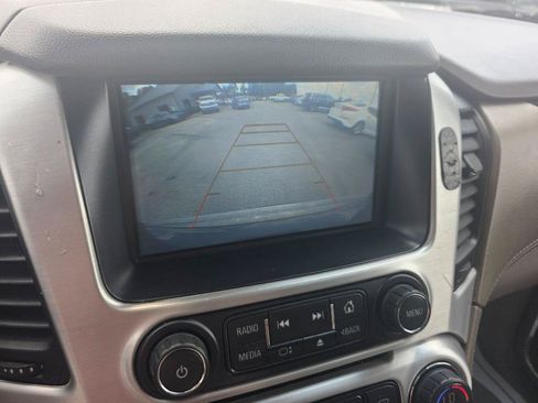 Used 2018 GMC Yukon XL SLT RWD image 19