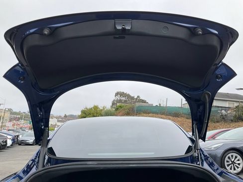 Used 2022 Tesla Model 3 RWD image 9