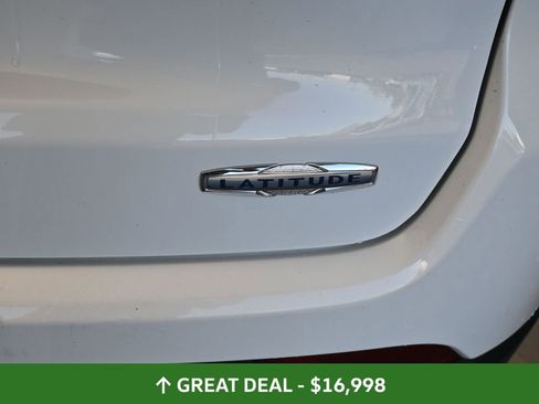 Used 2023 Jeep Compass Latitude image 22