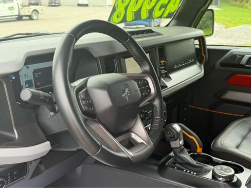 Used 2023 Ford Bronco Badlands AWD/4WD image 32