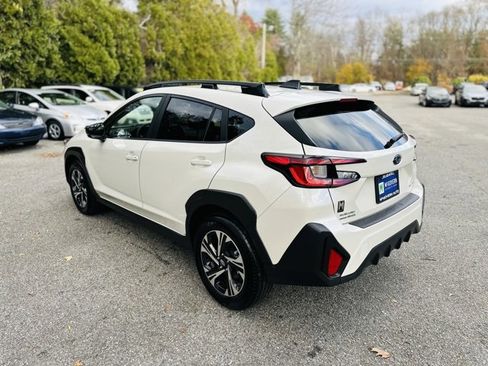 Used 2025 Subaru Crosstrek 2.0i Premium image 8