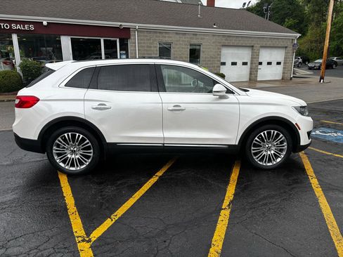 Used 2017 Lincoln MKX Reserve w/ Lincoln MKX Climate Package AWD/4WD image 8