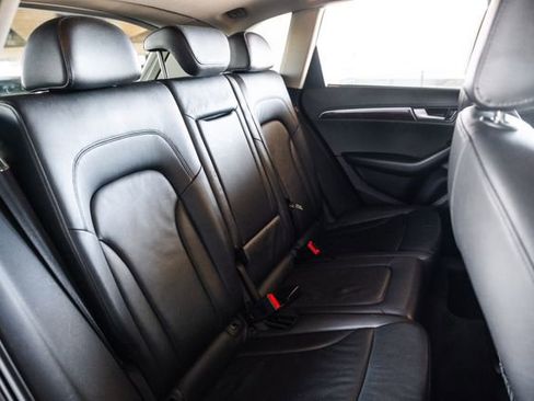 Used 2011 Audi Q5 3.2 Premium Plus w/ Audi MMI Navigation Plus Pkg image 76