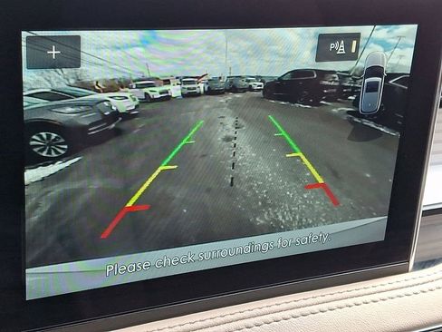 Certified 2022 Lincoln Corsair AWD w/ Equipment Group 101A image 18