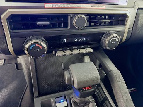 New 2025 Toyota Tacoma TRD Off-Road image 19