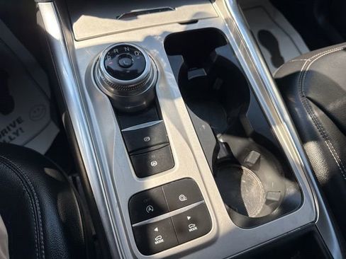 Used 2022 Ford Explorer Limited w/ Equipment Group 301A RWD image 22