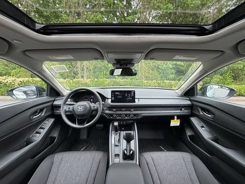 Certified 2026 Honda Accord SE image 4