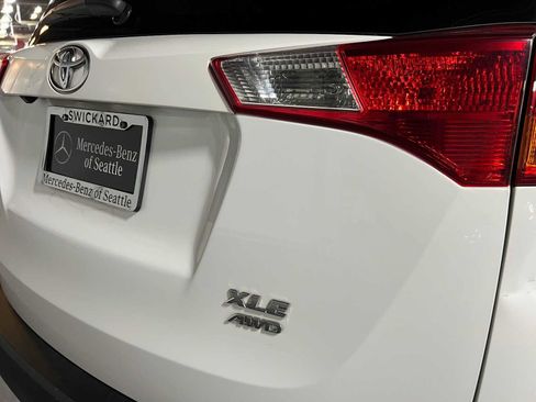 Used 2013 Toyota RAV4 XLE AWD/4WD image 15