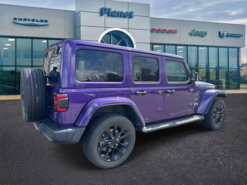 Used 2023 Jeep Wrangler Unlimited Sahara w/ Cold Weather Group image 2