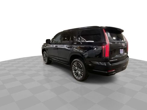 Used 2025 Cadillac Escalade Sport Platinum image 8