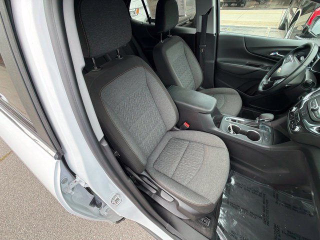 Used 2024 Chevrolet Equinox LT AWD/4WD image 37