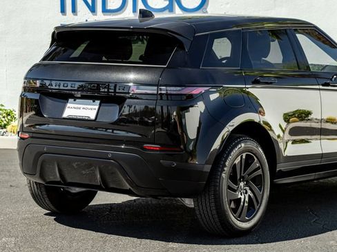 Used 2026 Land Rover Range Rover Evoque S AWD/4WD image 7