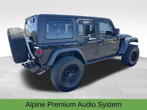 Used 2018 Jeep Wrangler Unlimited Rubicon AWD/4WD image 8