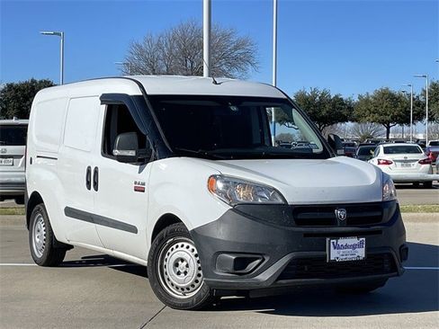 Used 2016 RAM ProMaster City Tradesman image 2