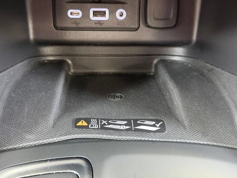 Used 2020 Chevrolet Equinox Premier AWD/4WD image 51