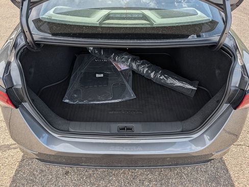 Used 2025 Nissan Sentra SV w/ All-Weather Package FWD image 18