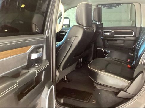 Used 2024 RAM 2500 Laramie w/ Safety Group AWD/4WD image 12