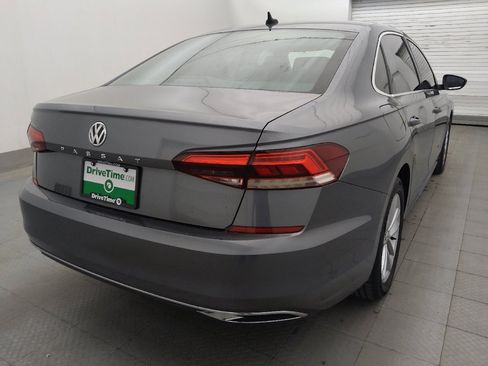 Used 2020 Volkswagen Passat 2.0T SE FWD image 9