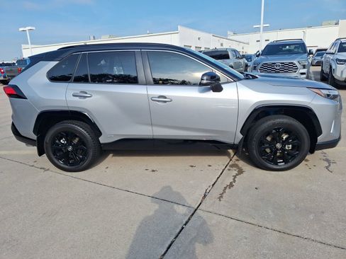 Used 2024 Toyota RAV4 XSE w/ Advanced Technology Package AWD/4WD image 7