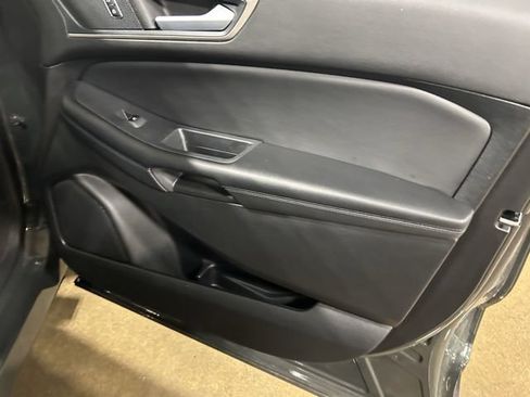 Used 2024 Ford Edge SEL w/ Convenience Package AWD/4WD image 19