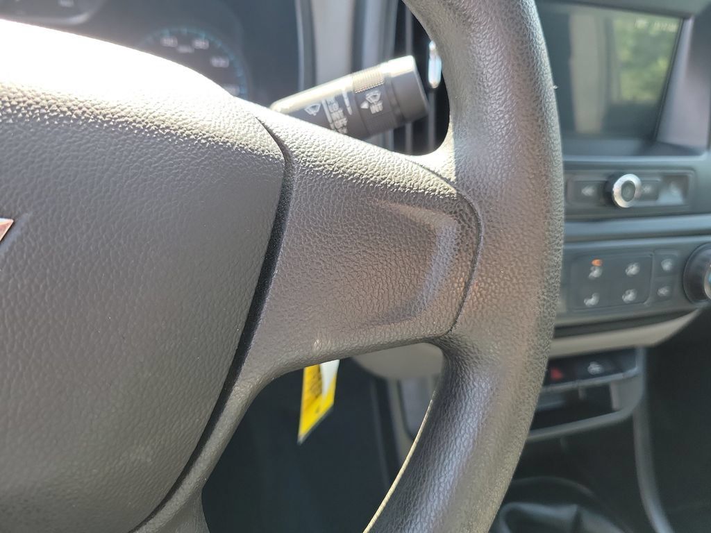 Used 2018 Chevrolet Colorado 2WD Extended Cab image 28