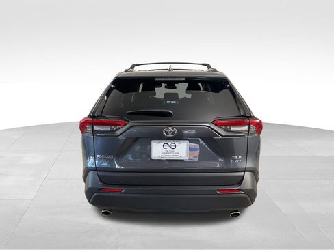 Used 2025 Toyota RAV4 XLE AWD/4WD image 8