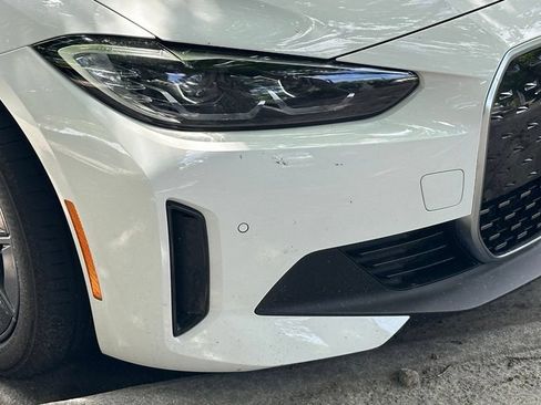 Used 2024 BMW i4 eDrive40 w/ Premium Package RWD image 2