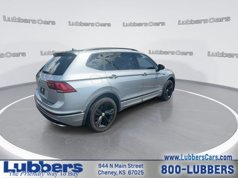 Used 2019 Volkswagen Tiguan SEL Premium R-Line FWD image 8