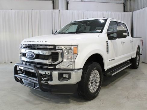Used 2022 Ford F350 XLT w/ XLT Premium Package AWD/4WD image 34