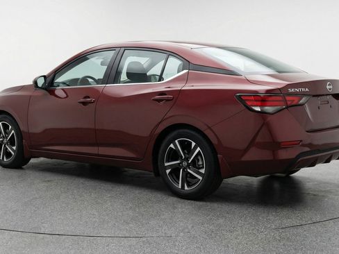 Used 2025 Nissan Sentra SV FWD image 6