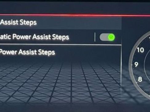 Used 2022 GMC Yukon SLT w/ SLT Luxury Package image 42